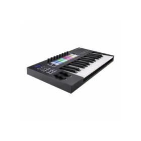 Novation Launchkey 25 MKIII