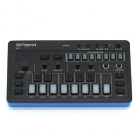 Roland J-6